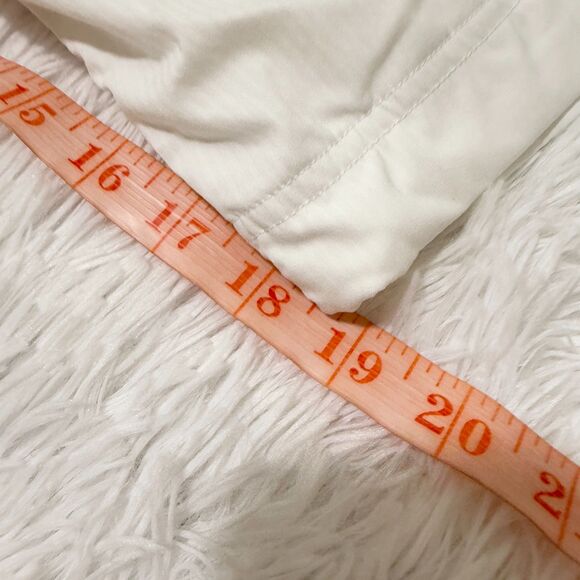 Women Lululemon Dance Studio Mid-Rise Cropped Pant in White Size 4 - Picture 9 of 9